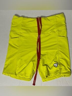 Heartbreak Run Triple Pocket 5” Shorts - Women’s XS - Neon Yellow - EUC